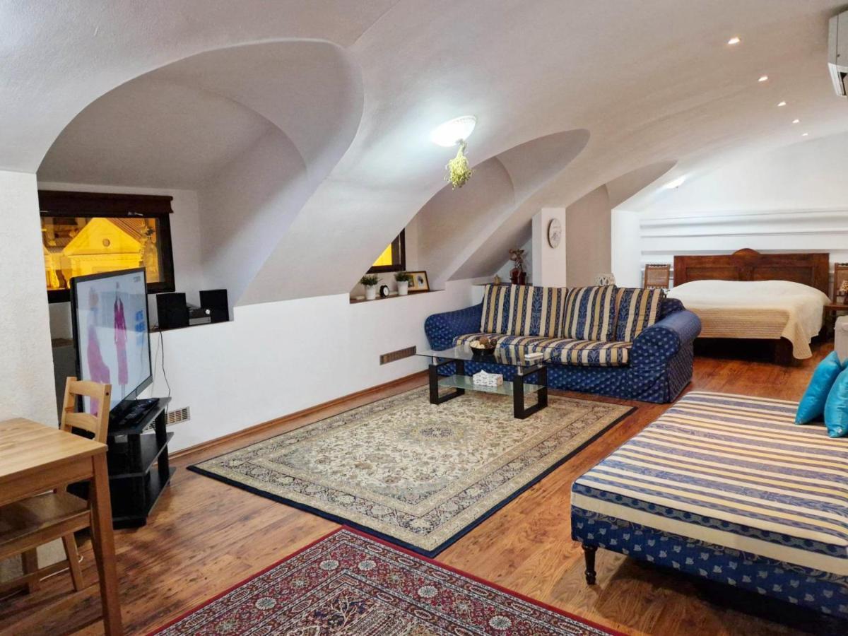 Studio Karluv Most Praga Zewnętrze zdjęcie