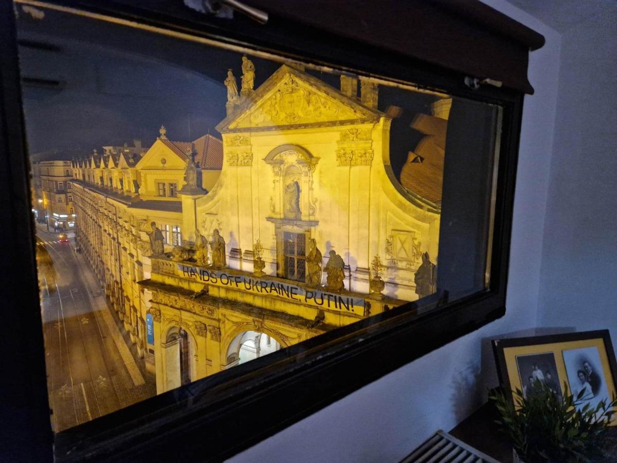 Studio Karluv Most Praga Zewnętrze zdjęcie