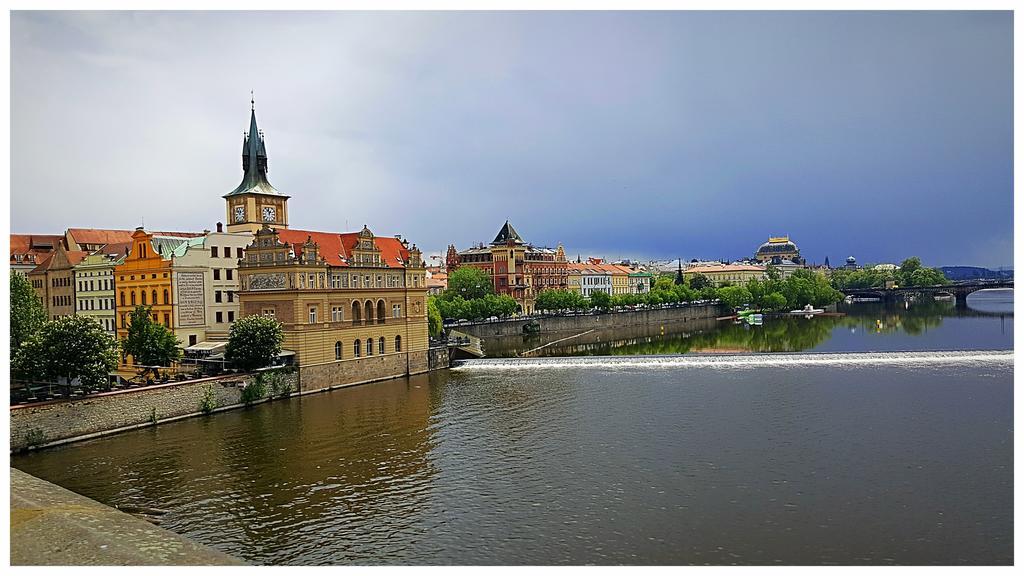 Studio Karluv Most Praga Zewnętrze zdjęcie